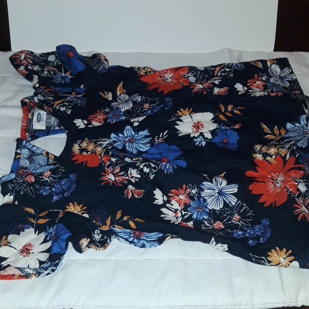 Girls Floral Ruffle shirt